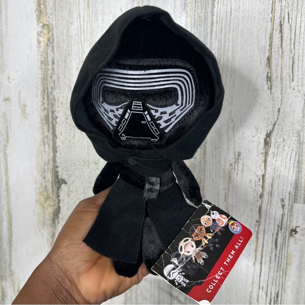 Funko Star Wars The Last Jedi Plushies, Black Kylo‎ Ren NWT